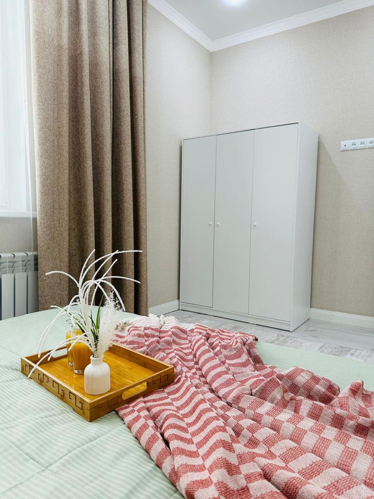 2 комн возле экспо, Mega Silk Way Apartment